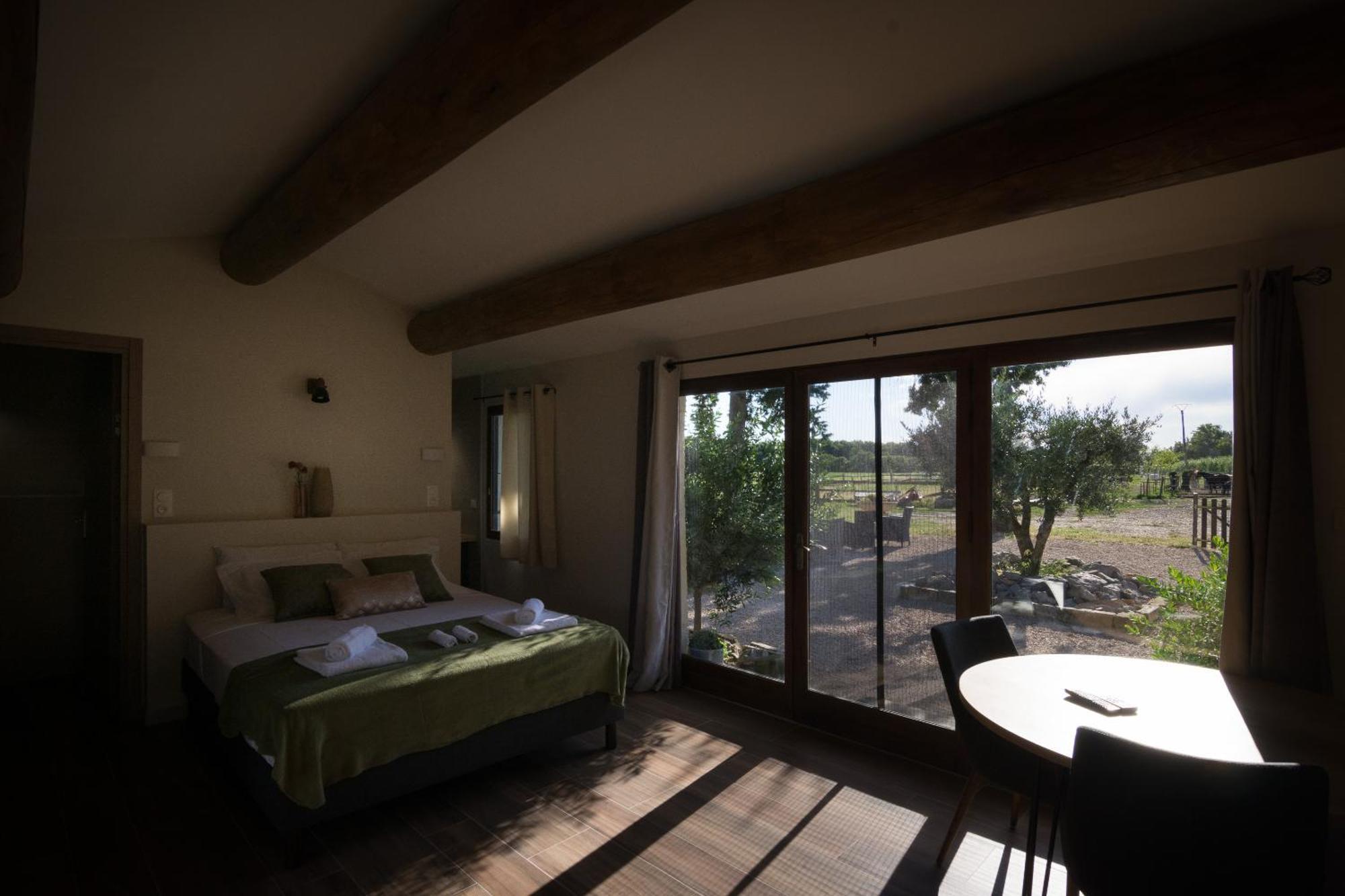 B&B Maison D'Hote Et Gite Mas D'Eymard Arles Zimmer foto